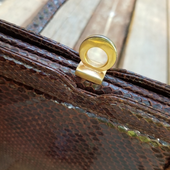 Snakeskin Purse & Coinbag Judith Leiber Coach Clasp Handles Brown Gold Leather - Picture 2 of 9